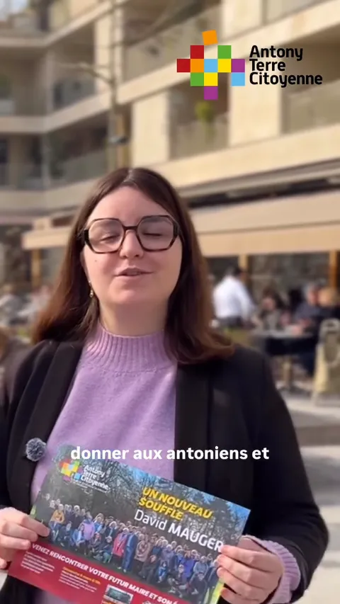 Image de la vidéo de soutien de Thaïs Danel, avec un bouton de lecture ; la vidéo s’ouvre sur Facebook.