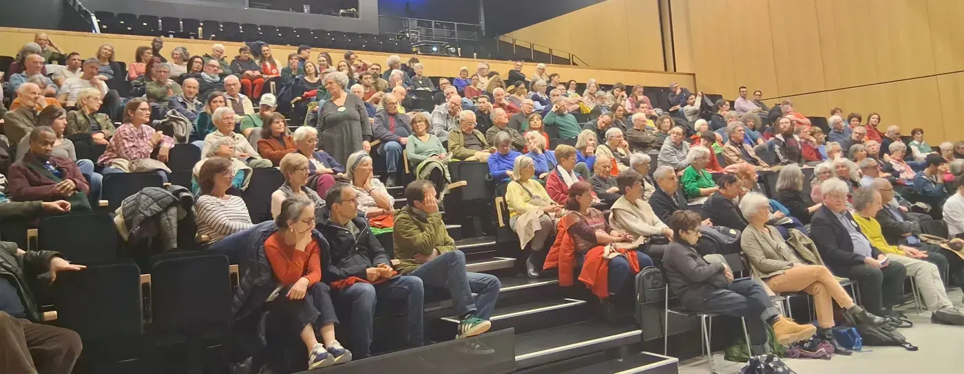 Meeting de fin de campagne à l'Espace Vasarely, le 9 mars 2026