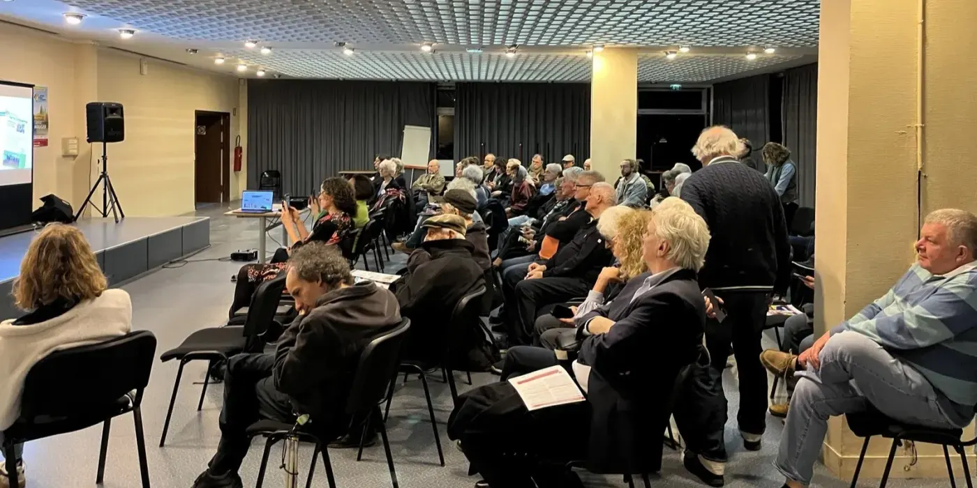 Réunion publique au centre André Malraux, le 23 février 2026